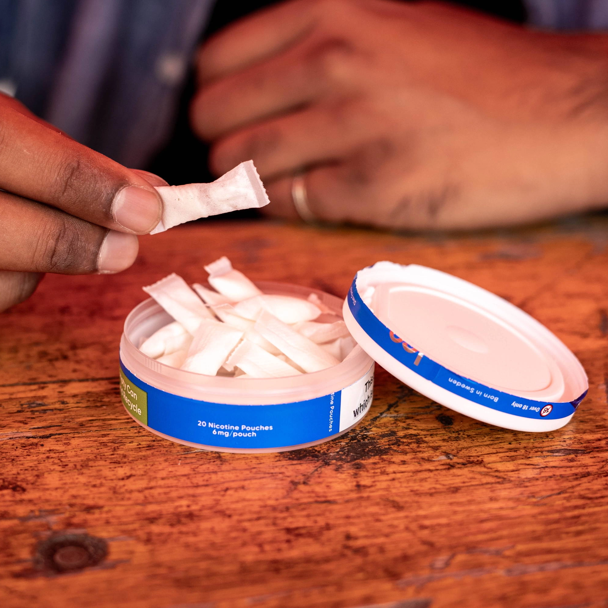  انفجار النكهة المحسنة لـ Snus